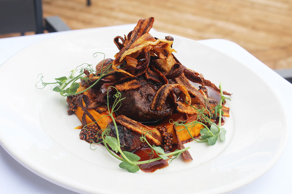 pièce de viande que vous pouvez déguster au restaurant de l'hôtel Sacacomie